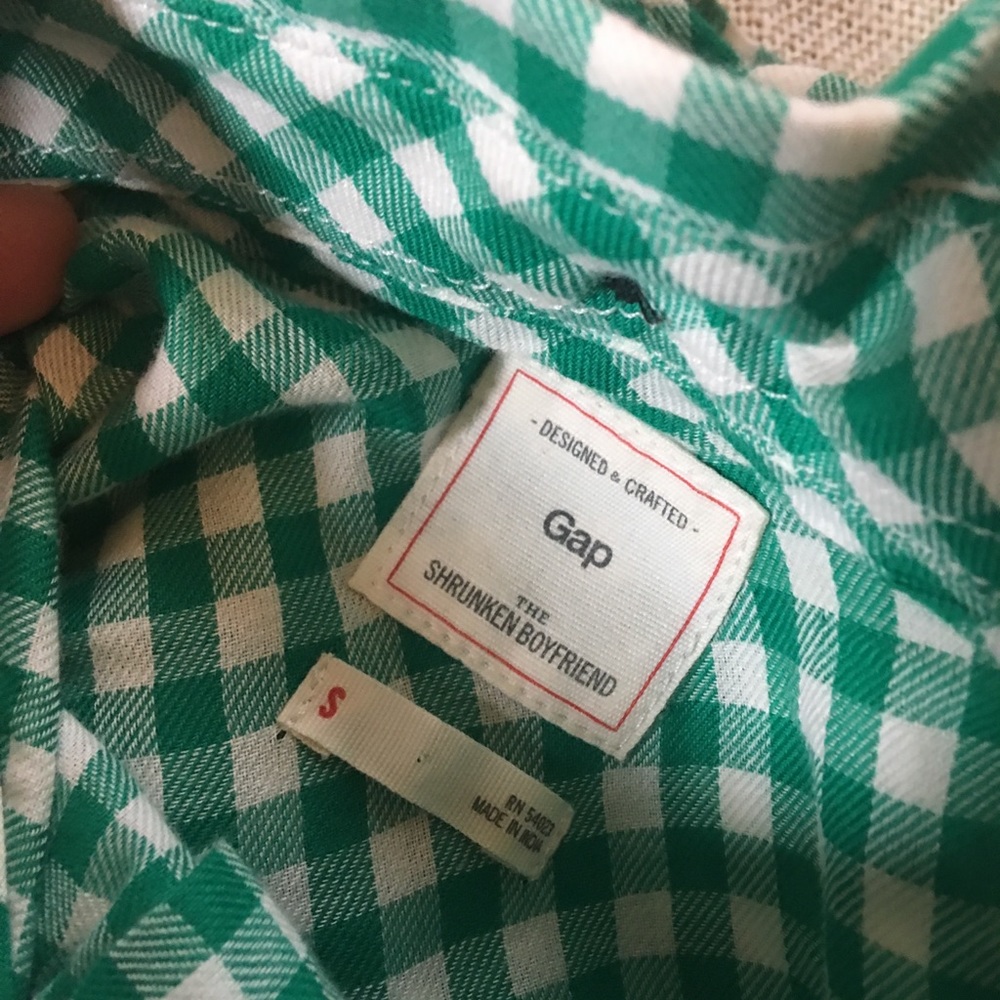 Gap Gingham Button Up - image 3